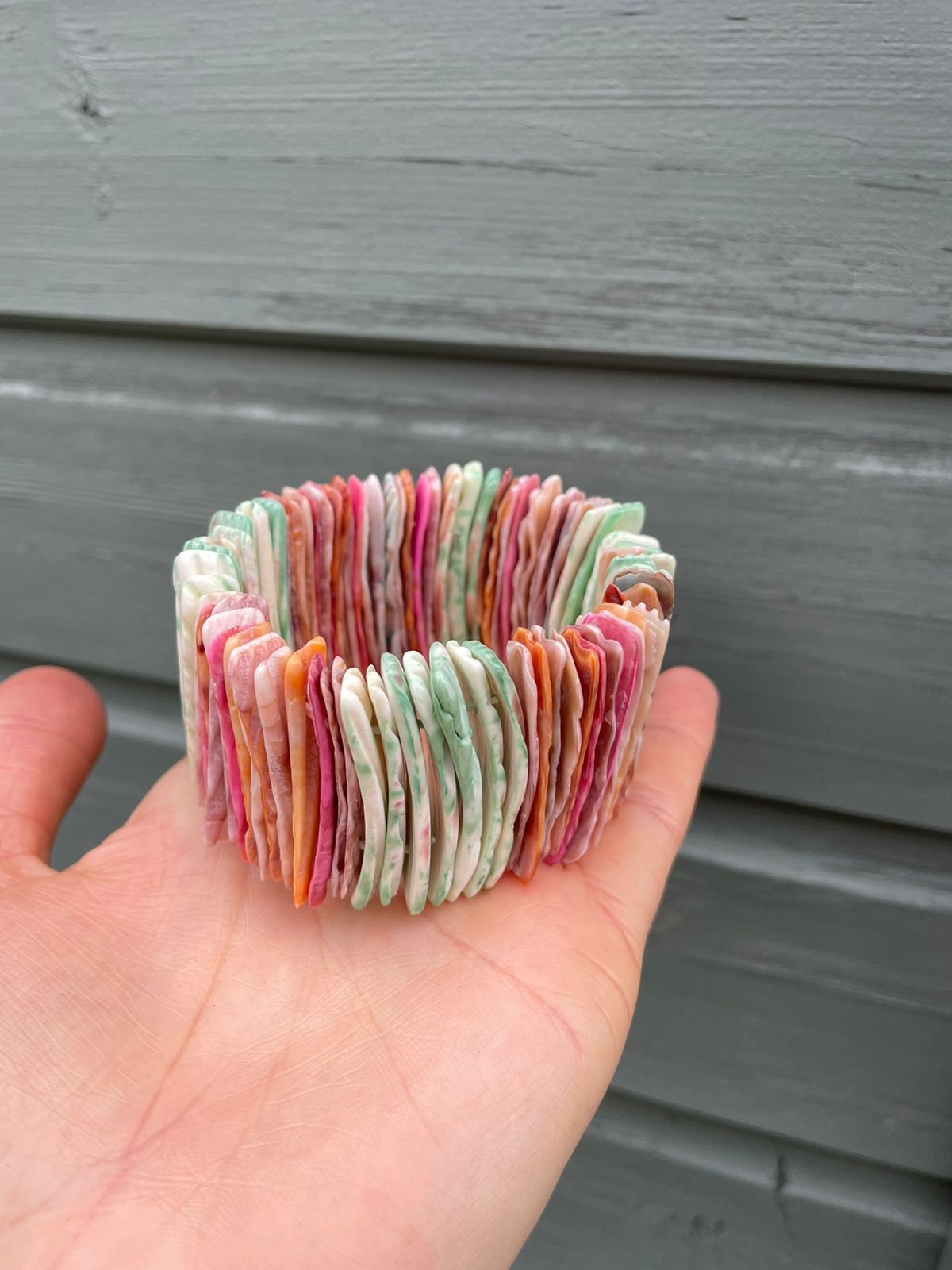 Natural shell multicoloured stick beads double elasticated bracelet. Vintage boho style bracelet. Shell bracelet for a woman. Gift for her.