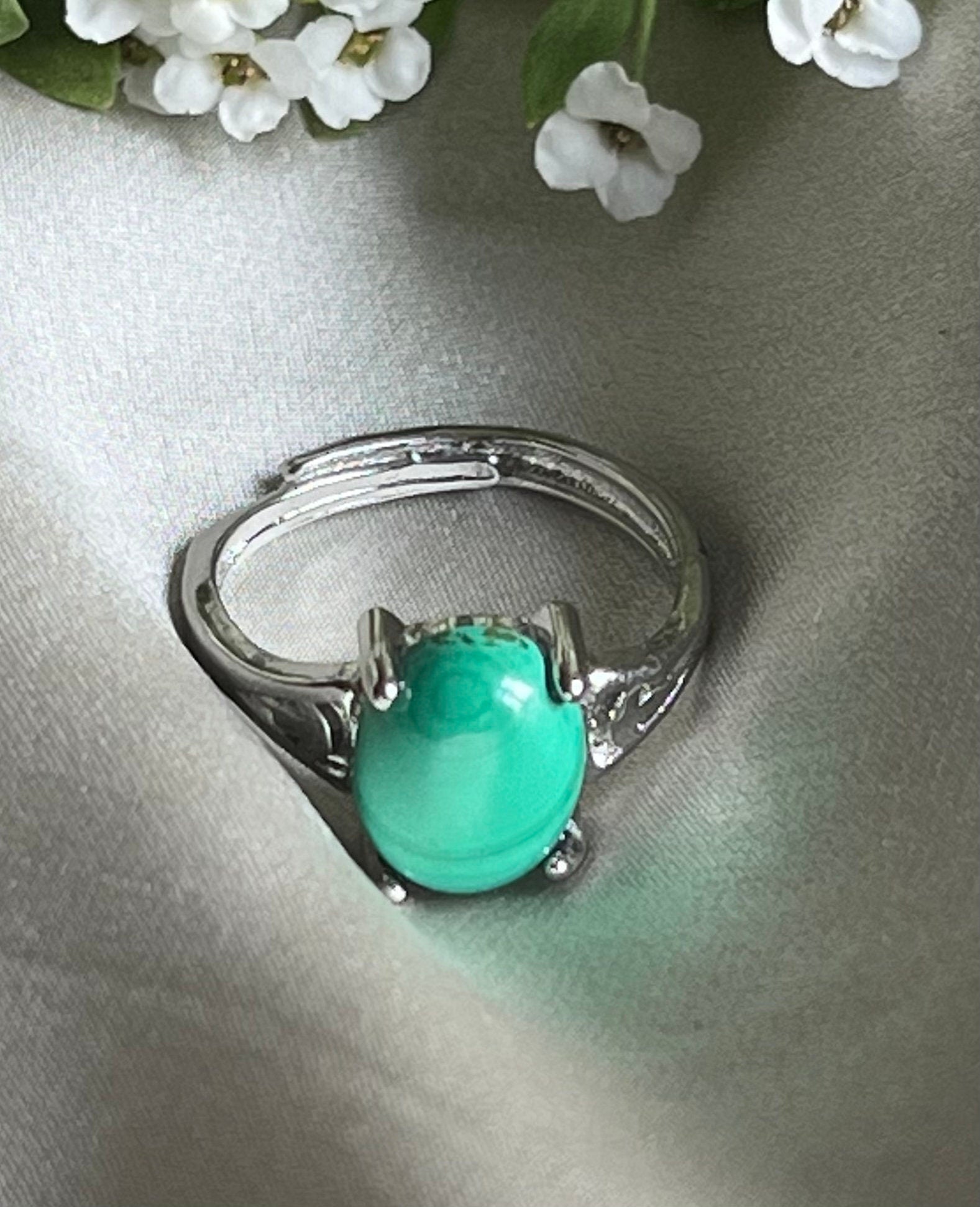 Natural Malachite Vintage classic statement silver plated adjustable ring. Lovely vintage gift for her.