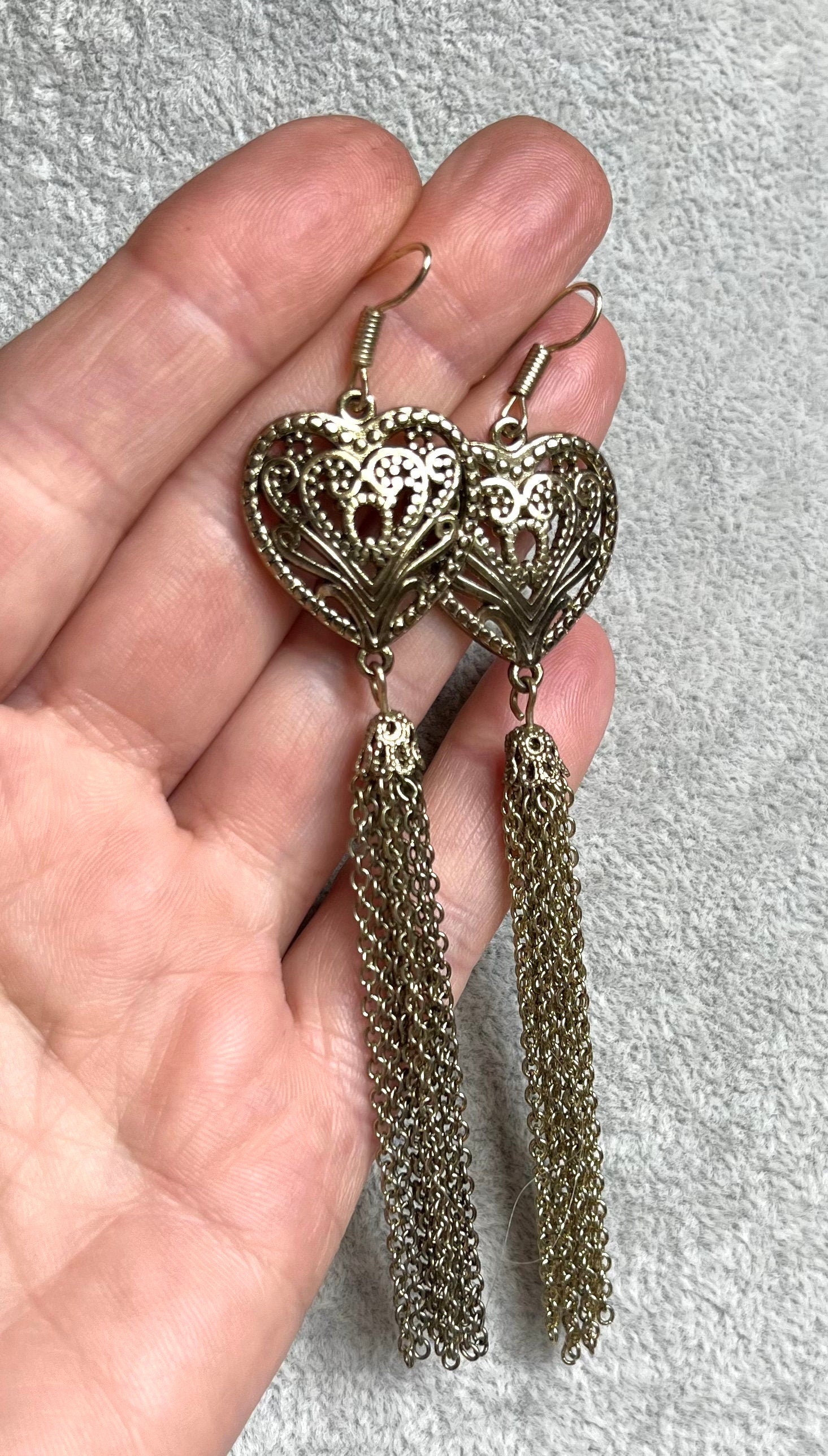 Silver metal filigree heart with chain tassel long dangle drop vintage earrings. Boho style earrings. Lovely vintage gift for her.