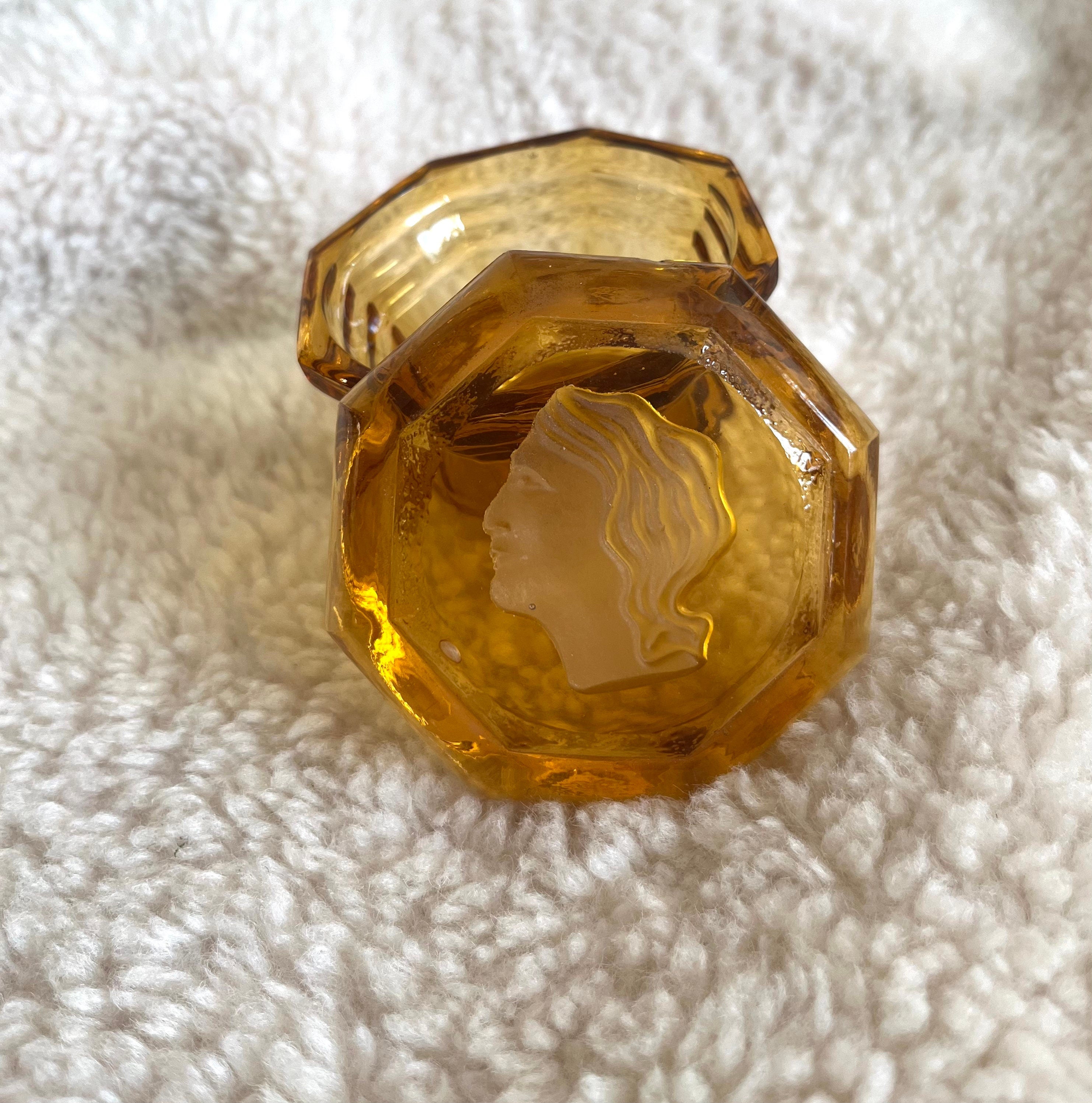 Antique Art Deco honey colour glass small pot or trinket box with carved reversed Cameo image on a lid. Collectible souvenir. Gift unisex