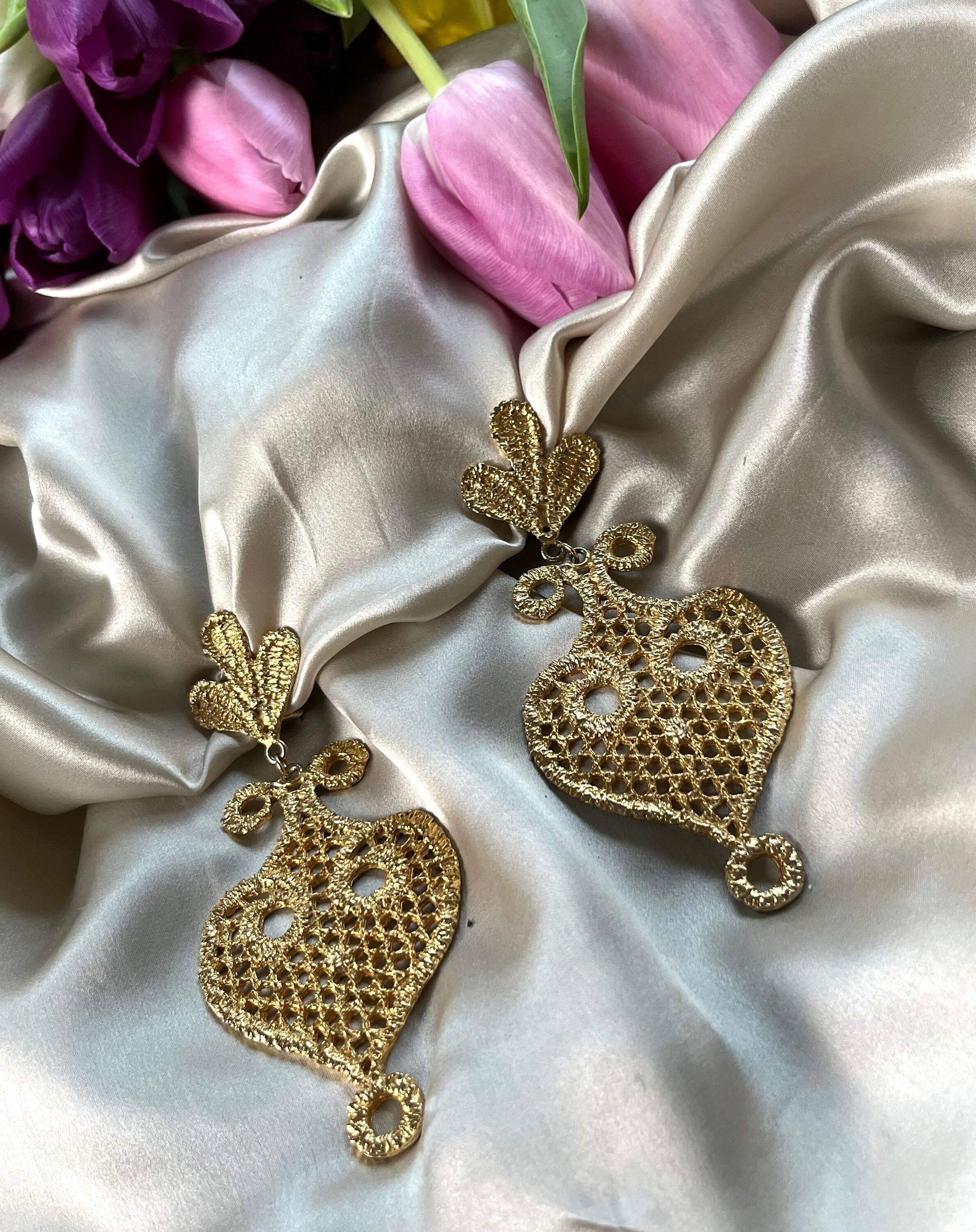 Striking Vintage Boho or Ethnic style Clip on Large Gold tone Metal Filigree Heart shaped Earrings for a Woman. Gift for Her.