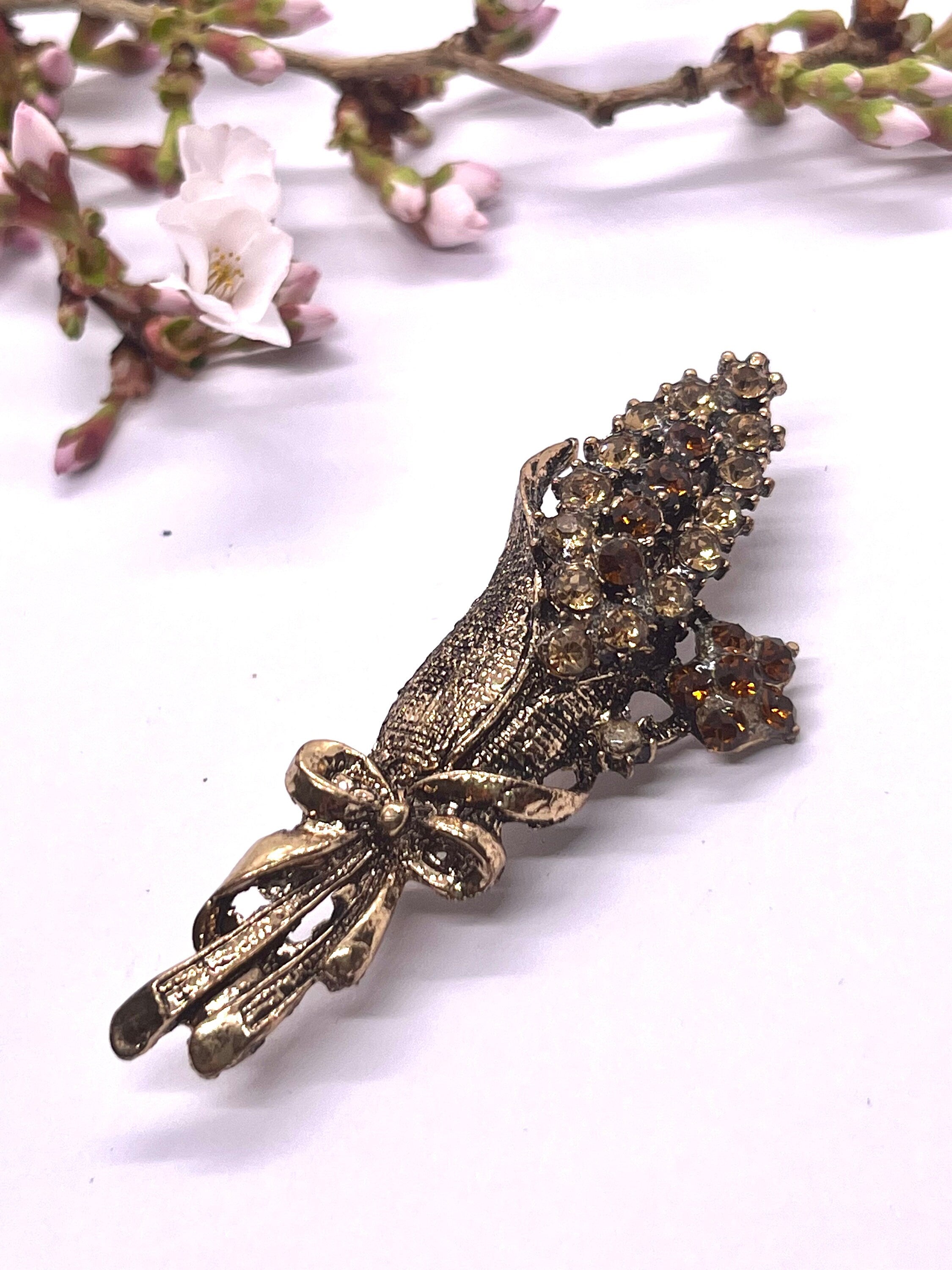 Lovely Antique Gold Colour Flowers Bouquet shape Vintage Brooch Decorated with Brown and Honey Colour Crystals. Gift for Her.